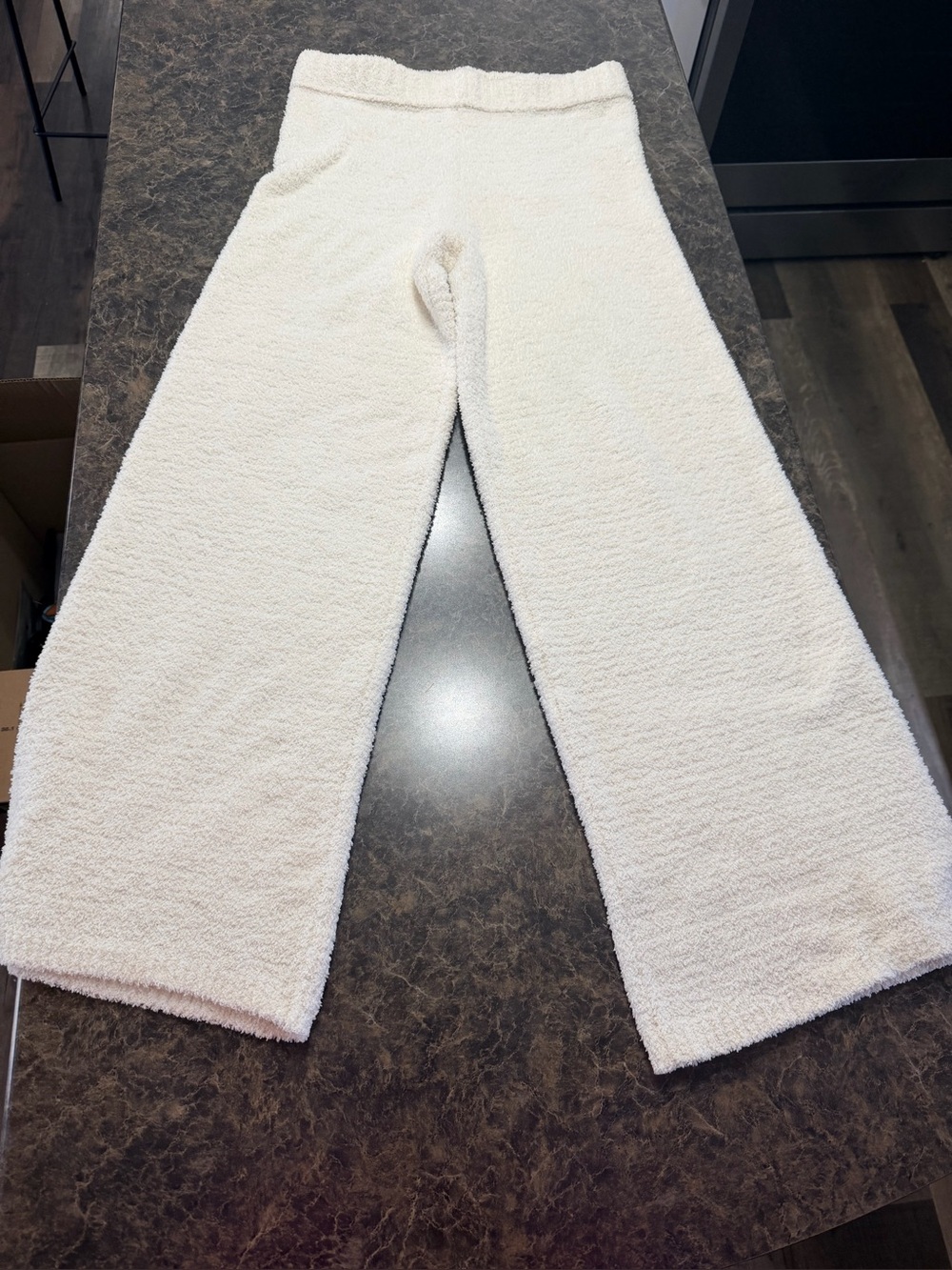 aerie Cream Marshmallow Lounge Pants